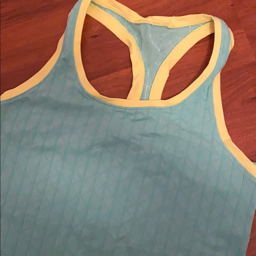 Victoria’s Secret Sport workout tank XS